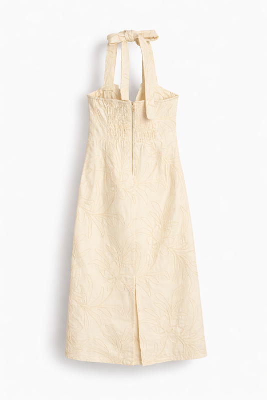 Vestido halter con textura bordada