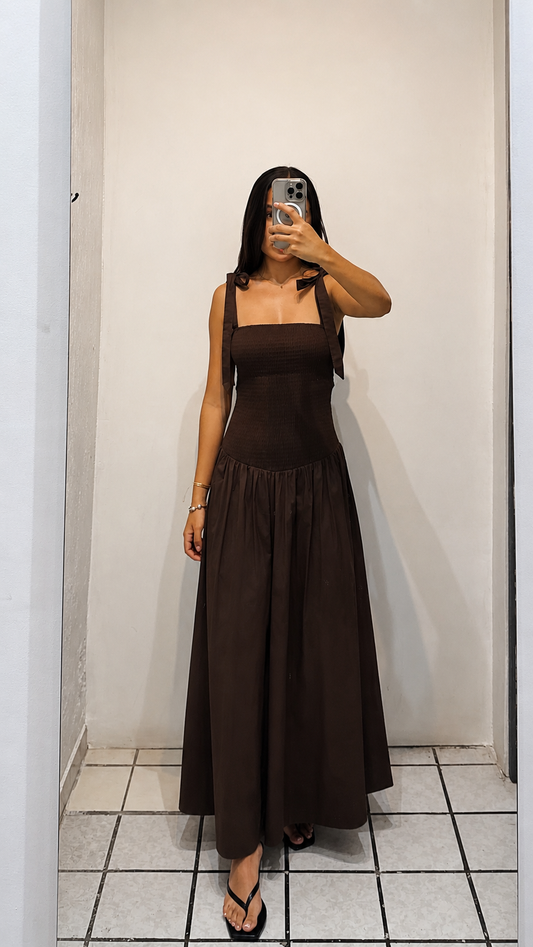 Vestido midi fruncido