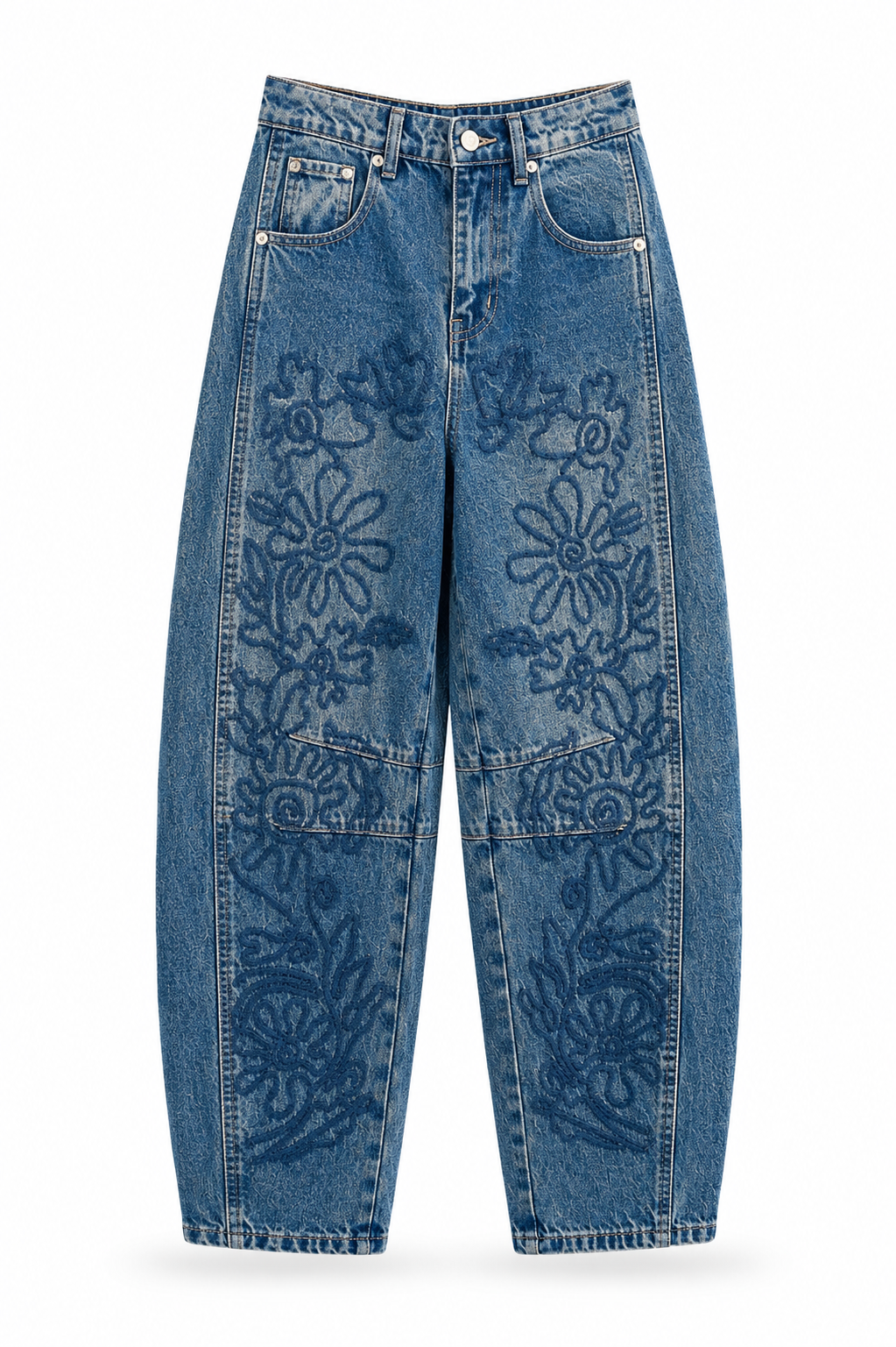 Jeans barrel con bordado floral